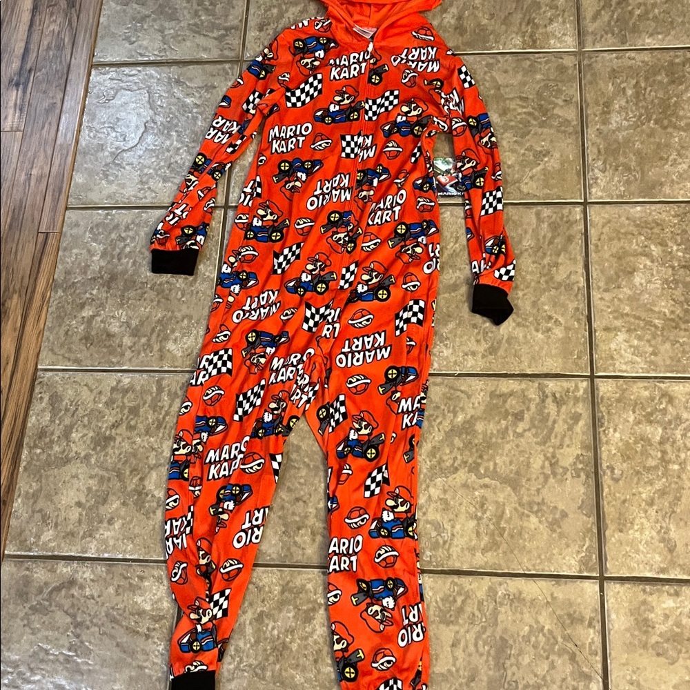 Super Mario Boys union Suit Pajamas Size 10-12